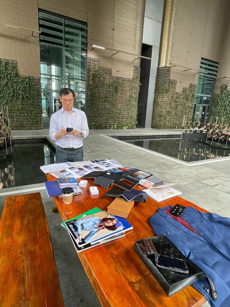 Travel tailor
